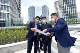 市体育局领导调研虹口体育场地设施及体育企业复工复产复市情况图片