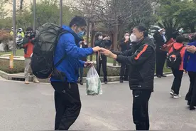 疫情下，成耀东对中国足球有了更深刻理解图片