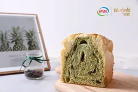 蛋糕嵌吐司，松软戚风搭配韧性抹茶红豆，打造双重享受图片