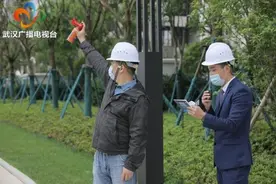 未来的路灯长什么样子 快去武汉光谷中心城看图片