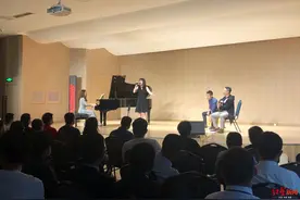 明天“护士节”一场感恩音乐会提前在成都（伽地）社区音乐厅举行图片