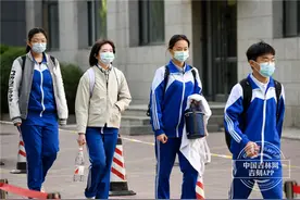 长春市高一、高二6万余学生复课 长春外国语学校为复课做足准备图片