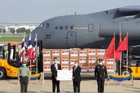 中国人民解放军向泰国军队提供紧急抗疫物资援助图片