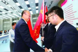 航空工业自控所：战旗催征 青年争锋图片
