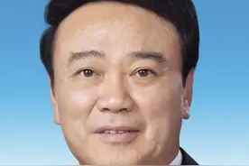 刘捷辞去四川省十三届人大常委会副主任职务图片