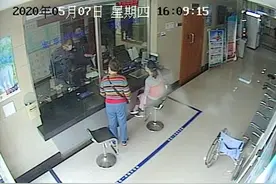 女孩不信自己网恋的“联合国医生”男友是假的！警察劝了5小时还要汇款36万……图片