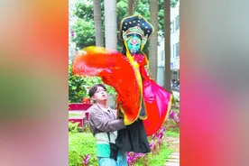 漳州木偶遇上四川变脸 传统木偶带来新色彩图片