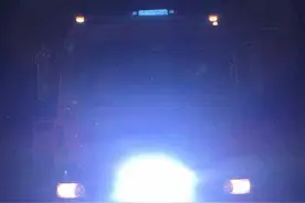 货车安装强光LED灯能“照瞎”电子监控？近期警方持续严查该行为图片