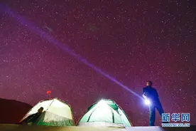 大漠星空 梦幻如画图片