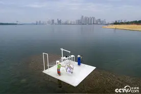 湖北襄阳：汉江“天空之镜”成网红打卡点图片