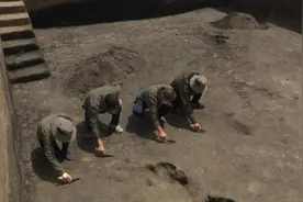 小清河沿岸发现唐宋时期制盐点，侯辛庄东北遗址出土盐灶、草木灰图片