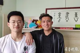 一天三份工，赚出创业“第一桶金”！山东俩大学生创办付费自习室图片