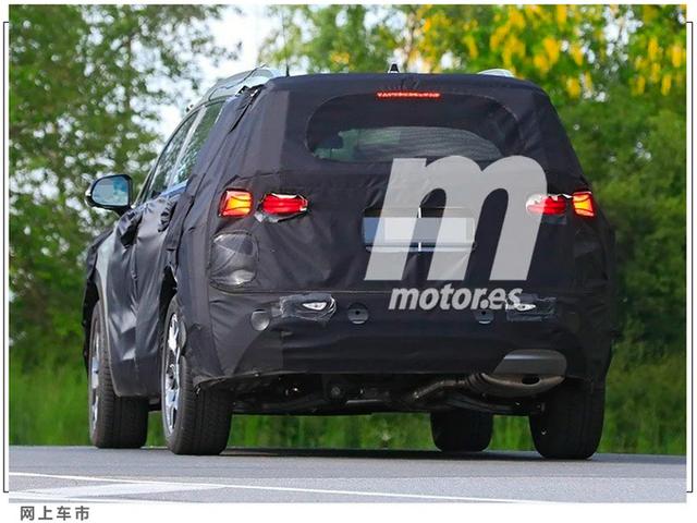 现代新款胜达！尺寸比大众途观L还大，本月亮相，外观造型更硬派