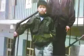 南和诗女白茹云找到失散十年的弟弟图片