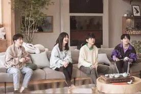 《朋友请听好》何炅周震南合唱致敬抗疫护士 易烊千玺秀遛弯走姿图片