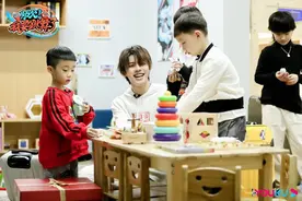 《师父！我要跳舞了》韩宇王晨艺化身师父带萌娃跳舞图片