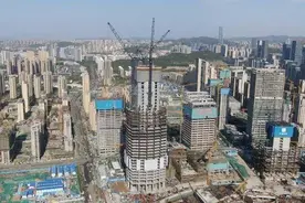 硬核管理！中建八二掌盘“山东第一高”图片