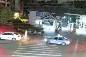 女子打车时“捡”了部手机……结果却和男友双双被判刑图片