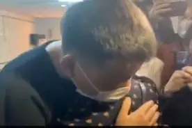 错换人生28年！当事患癌小伙不接受医院道歉，当地卫健委进行回应图片