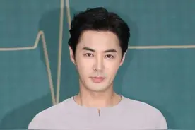 神话JunJin朴忠栽10月结婚，准新娘为美貌乘务员图片