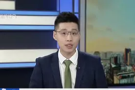 记者观察：骑行电动车佩戴头盔  骑车人普遍并不在意视频封面