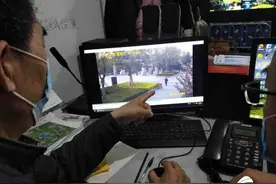 偷梯子爬墙撬保险柜！济南老屯汽配市场多家店铺被盗，嫌疑人作案后换装逃离图片