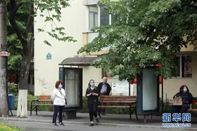 罗马尼亚结束紧急状态 进入戒备状态图片