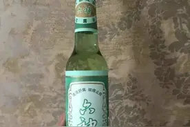 上海人醒醒！六神花露水出冰咖啡了！喝了能驱蚊吗？图片