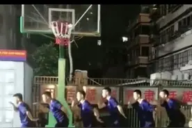 超！萌！哒！“小鸡步”热上抖音，杭州消防员“辟谣”：我们学的是小黄鸭图片