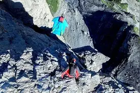 从直升机上跳下失联，这项小众极限运动有多危险图片