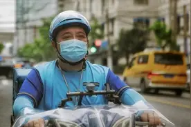 无声骑手跑单被差评，站长自学手语护周全视频封面