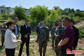 西部战区陆军对驻市部队脱贫攻坚工作进行成效核查图片