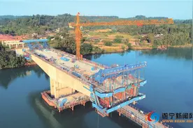我市加速推进交通项目建设积极构建“公铁水空”现代立体交通运输体系 项目建设多点开花 联动成渝交通先行相关新闻图片