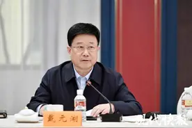 全国人大代表戴元湖建议：加快培养适应人工智能要求的高素质劳动者和技术技能人才图片
