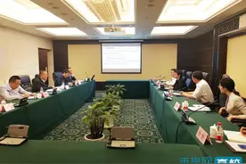 南京邮电大学校长赴中天科技集团调研交流图片
