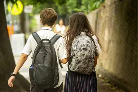 澳大利亚新南威尔士州中小学下周全面复课 各州交通封闭状态将逐步解除图片
