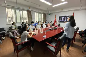 科大讯飞“听见A.I.的声音”走进中国残疾人艺术团图片