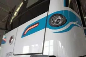 8号线新车来了！这些硬核配置香不香？视频封面