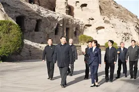 习近平与中国文化遗产保护图片