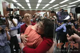 感人！寻子32年踏遍大半个中国 西安失散母子终于团聚图片