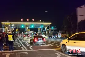 交通运输部：2月17日到5月5日免收高速通行费1590多亿图片