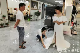 曲靖婚纱摄影缓步重启 记录疫情下的幸福瞬间图片