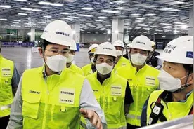 三星副会长视察西安工厂：机不可失 未雨绸缪图片