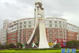 新华体育系列访谈｜以赛兴城，“鞋都”晋江开启新篇章图片