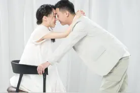 GAI周延即将升级当爹！陪孕期妻子逛菜场多图曝光，晒B超照公布喜讯图片