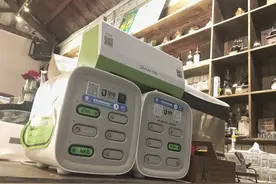 美团回应充电宝传闻：餐厅排名和充电宝的使用完全无关 | 钛快讯图片