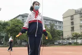 扬州将迎来体育中考 实心球+跳绳成选考大热门图片