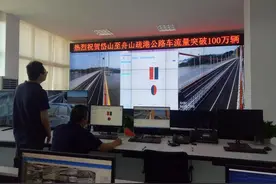 大桥“虹吸效应”日渐凸显 秀山大桥今日车流量破百万图片