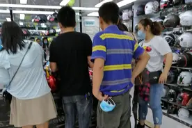 市面头盔一盔难求，消费者选购要认准3C标志图片