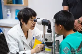 孩子出现“斗鸡眼”怎么办？知名青少年近视防控专家为你支招图片